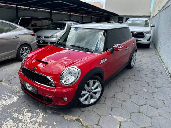 MINI COOPER 1.6 S 16V TURBO GASOLINA 2P AUTOMÁTICO MINI COOPER 1.6 S 16V TURBO GASOLINA 2P AUTOMÁTICO